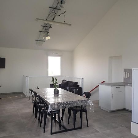 L Atelier Apartment Courtisols Екстериор снимка