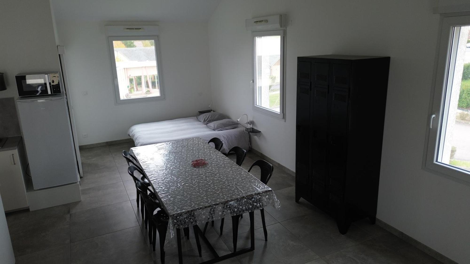 L Atelier Apartment Courtisols Екстериор снимка